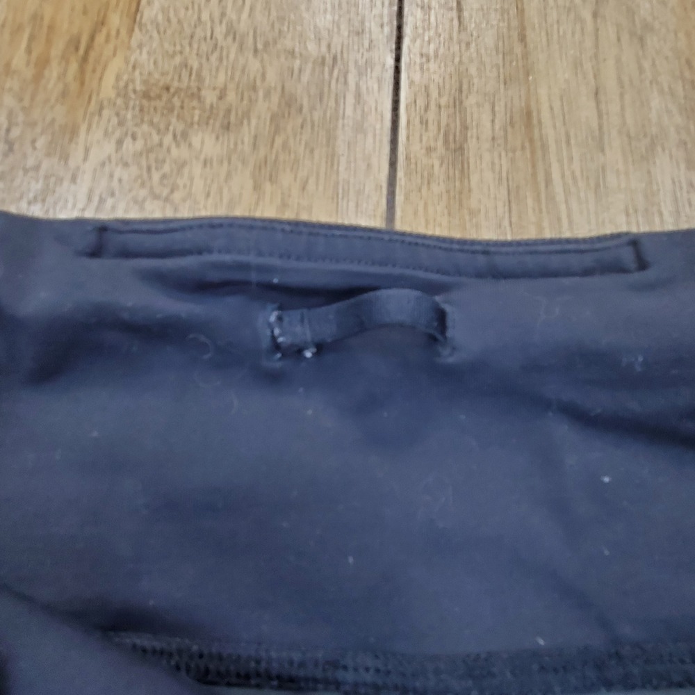 Lululemon Cropped Leggings Women Size 6 Black Camo Ruched Back Side Pockets - Picture 5 of 7